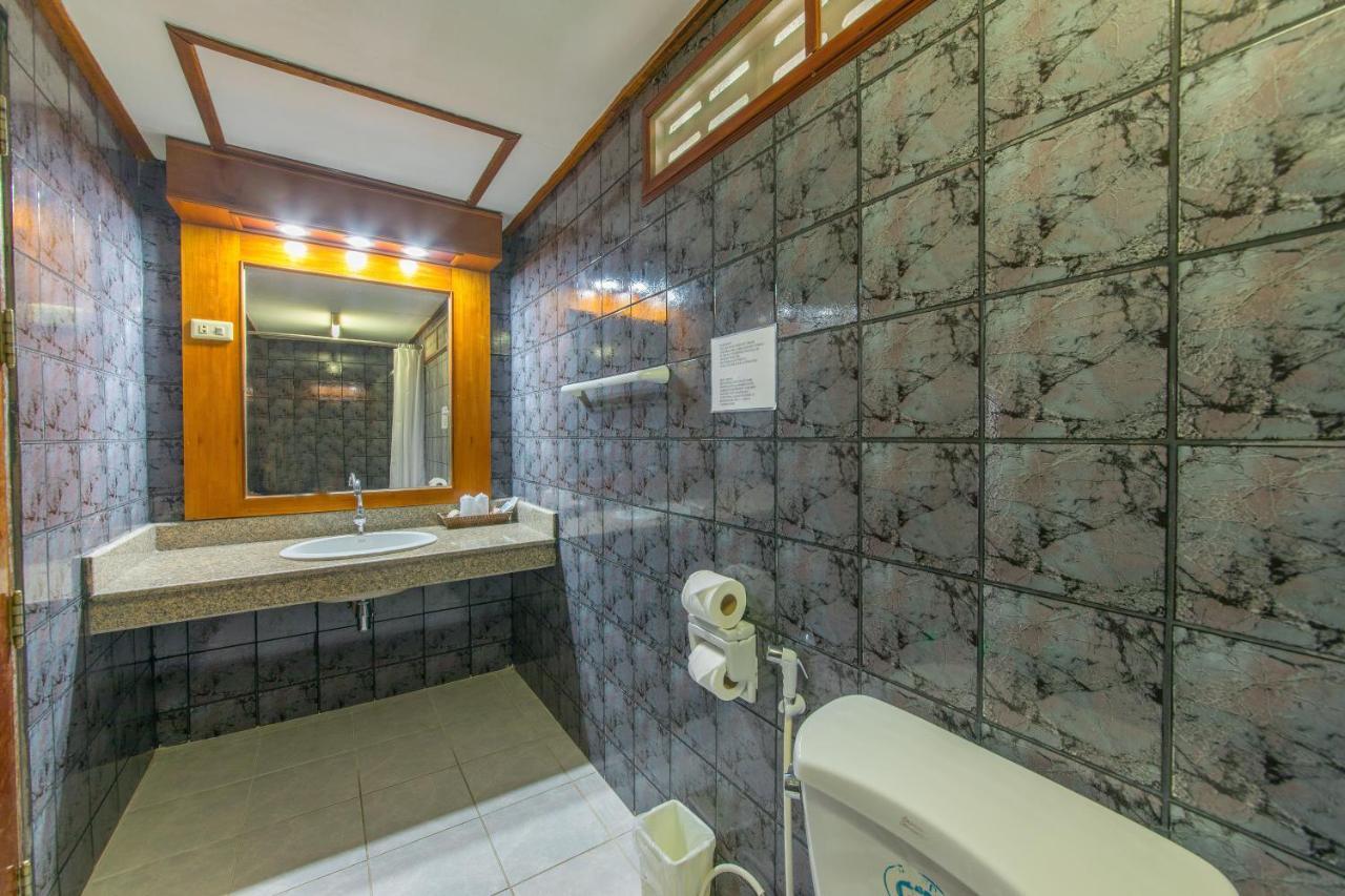 Panda Hotel Patong Экстерьер фото