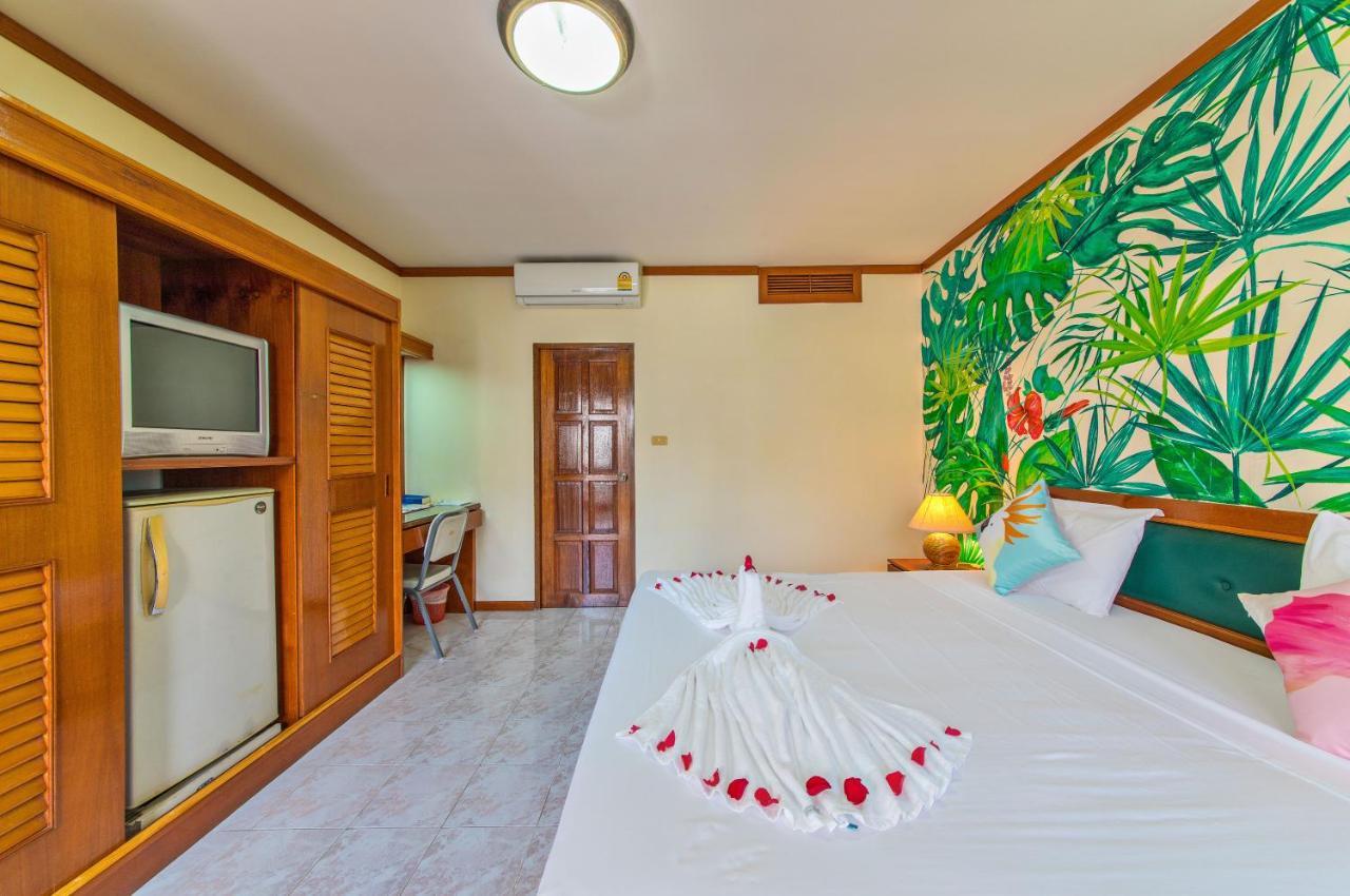 Panda Hotel Patong Экстерьер фото